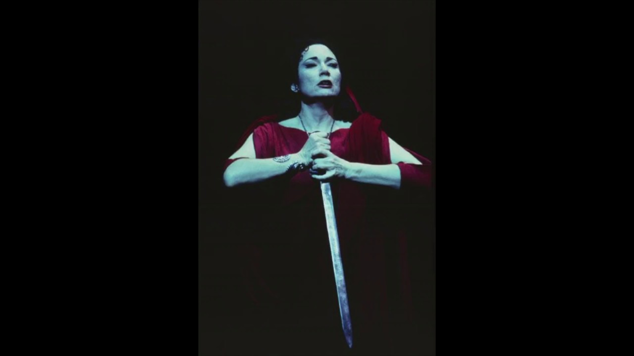 Carol Vaness - "Casta Diva" from Norma