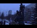 Возложение цветов к памятнику пожарным и спасателям