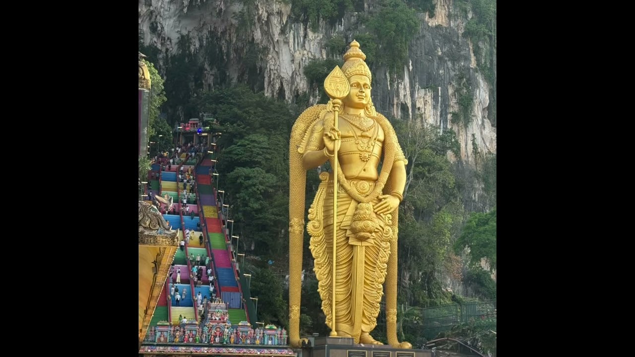 Sri Patu Malai Murugan Temple Malaysia 