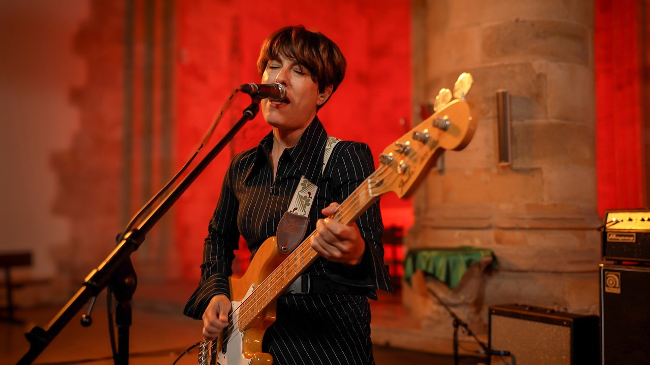 Triángulo de Amor Bizarro - Mi catedral (Live on KEXP)