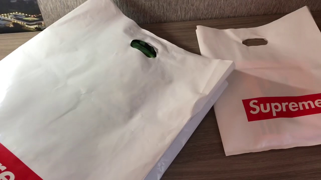Supreme staff UNBOXING/ Week 1 (Skull Pile Hooded Sweartshirt)