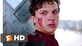 Spider-Man: Far From Home (2019) - Spider-Man vs. Mysterio Scene (9\/10) | Movieclips