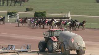 Vidéo de la course PMU PRIX UZA JOSSELYN