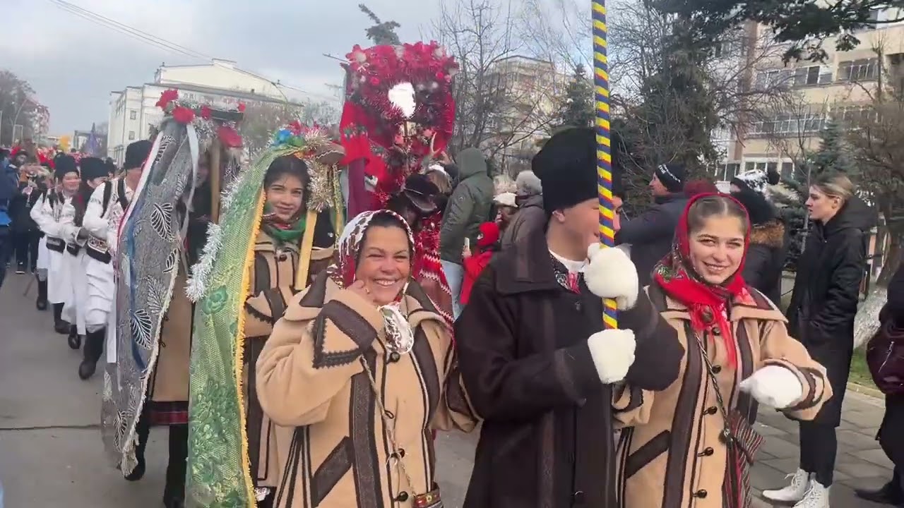 Comuna Cosula-Parada Datini și obiceiuri din județul Botoșani 22.12.2024