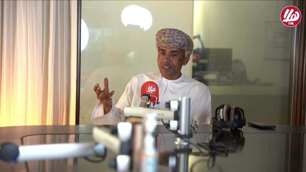 تأثير وسائل التواصل الاجتماعي على الهوية العُمانية... ستضيف: علي بن محمد البوسعيدي