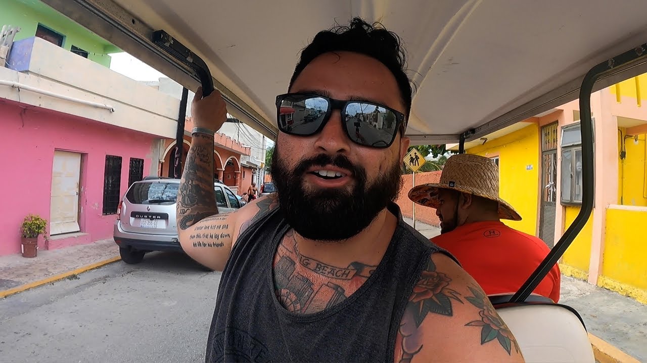  Golf Cart Adventure in Isla Mujeres, Mexico 🇲🇽