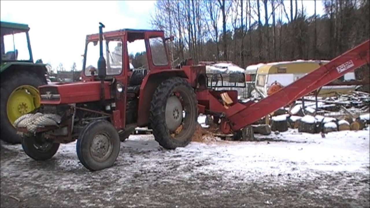 John Deere 3130 and MF 135