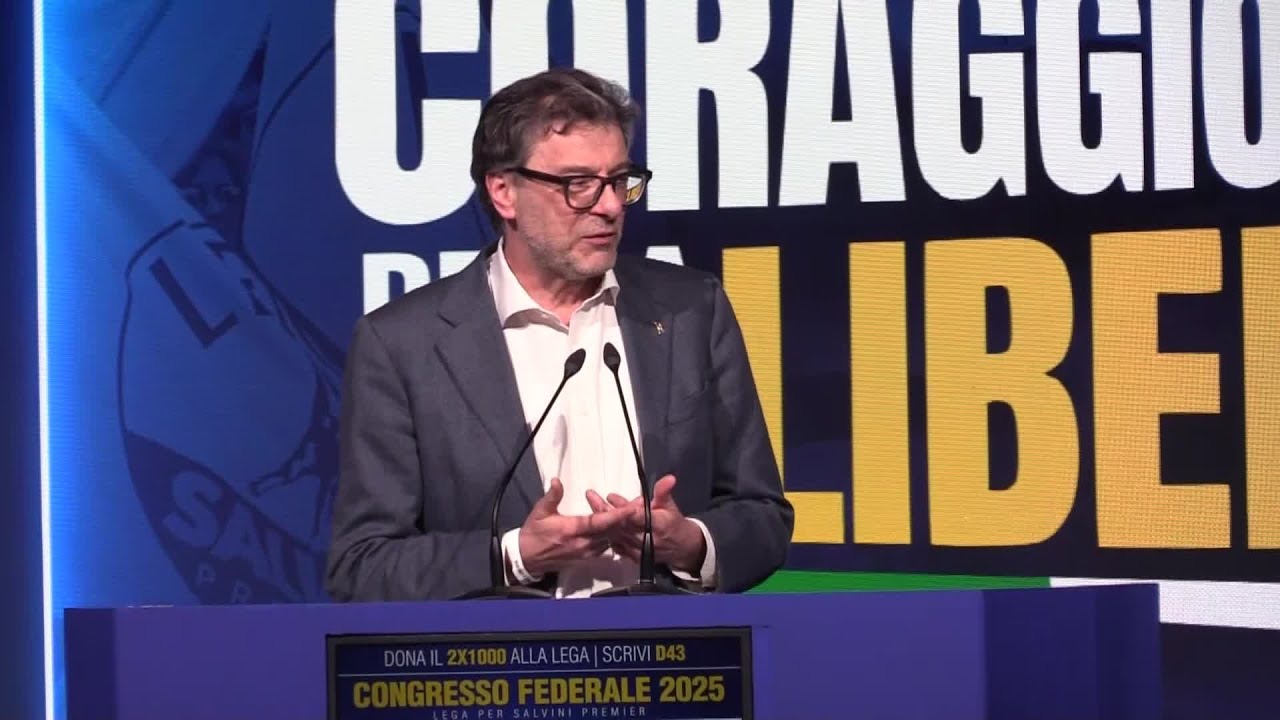 Congresso Lega, Giorgetti: "Puntiamo a identità e libertà"