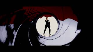 Daniel Craig (Quantum Of Solace) In The Living Daylights Gunbarrel