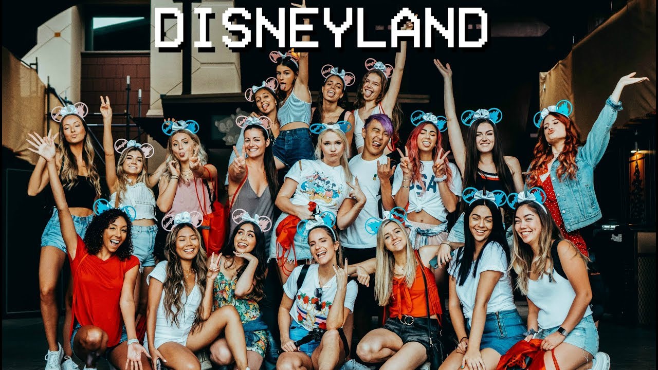 Disneyland with YouTubers FarinaVlogs YouTube