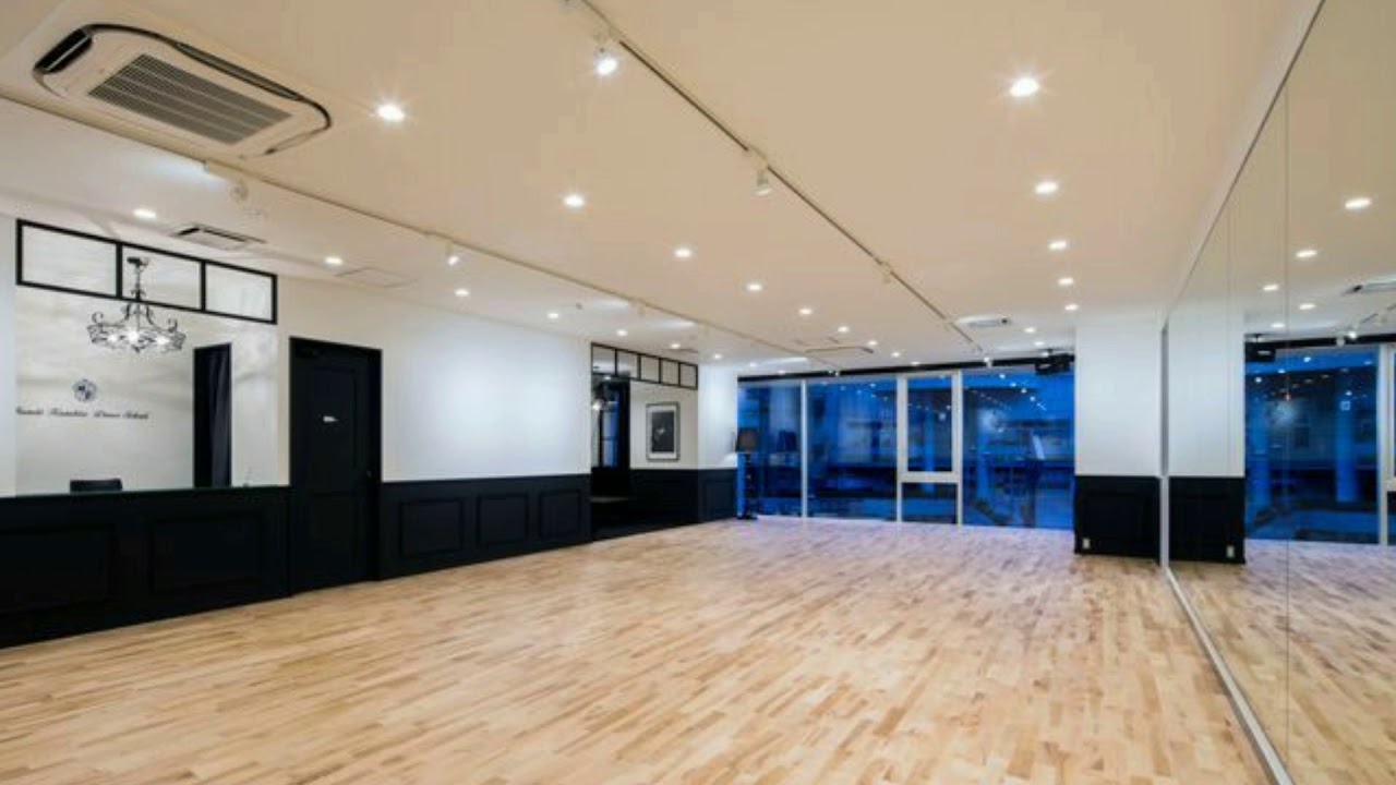 CHEER UP but you're in a dance studio.