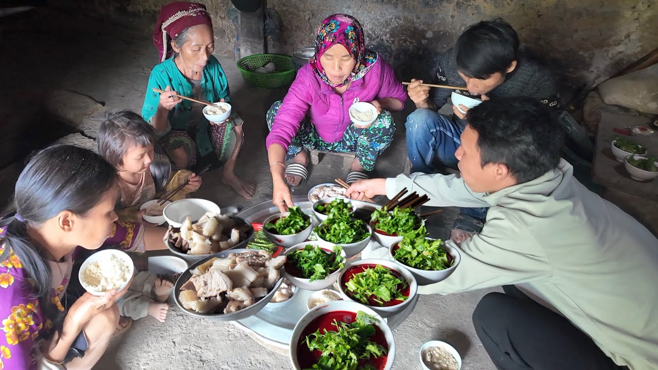 CHƠI LỚN ĐẠI TIỆC TIẾT CANH ĐỎ CHÓT EM SÁNG ĐÓN VỢ MỚI XINH NHƯ THUÝ KIỀU THUÝ VÂN. PHENG PHENG VLOG