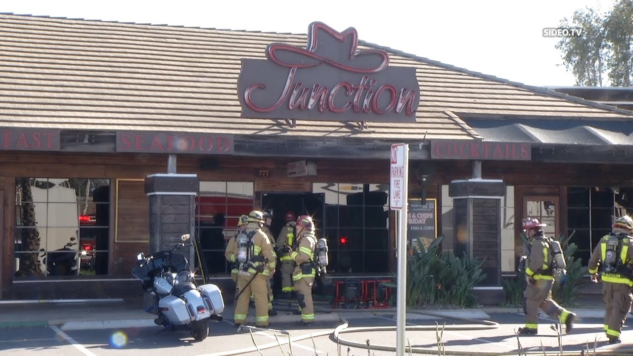 За ночь произошел второй крупный пожар: пламя охватило спортивный бар в Эль-Кахоне.