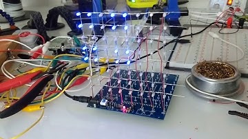 8x8x8 LED Cube first test.