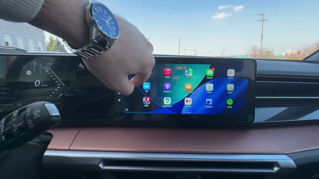 KGM TORRES EVX YOL SOHBETLERİ... Kablosuz CarPLay ve Android Auto Cihazı nasıl ? Almaya değer mi?
