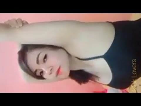 Tiktok!! Montok hot  bikin tegang semua