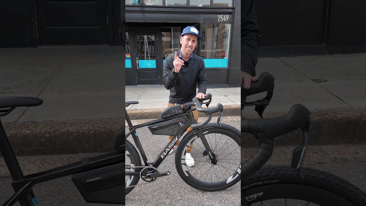 Basso Palta III ? Italian Gravel Bike That Can ACTUALLY Do It All 