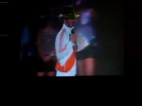 Jamiroquai con la casaca de Peru - Colors Night Lights - 20 Febrero 2013 Lima, Peru