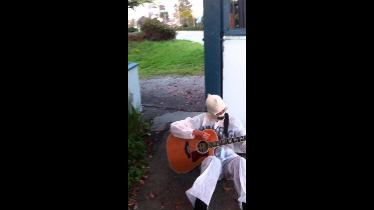 Michelle Shocked shows up @ Moes Alley March 28 2013