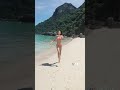 บีกินี่ ริมหาดทราย หมู่เกาะอ่างทอง สุราษฎร์ธานี | Nottyprincess Bun