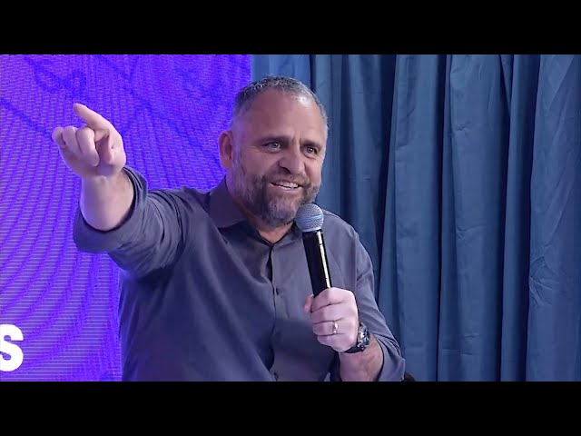 Vereadores debatem obra do piscinão do Capão Redondo com a população