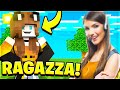 UNA RAGAZZA E' ENTRATA nel MIO MONDO di MINECRAFT durante UNA LIVE!