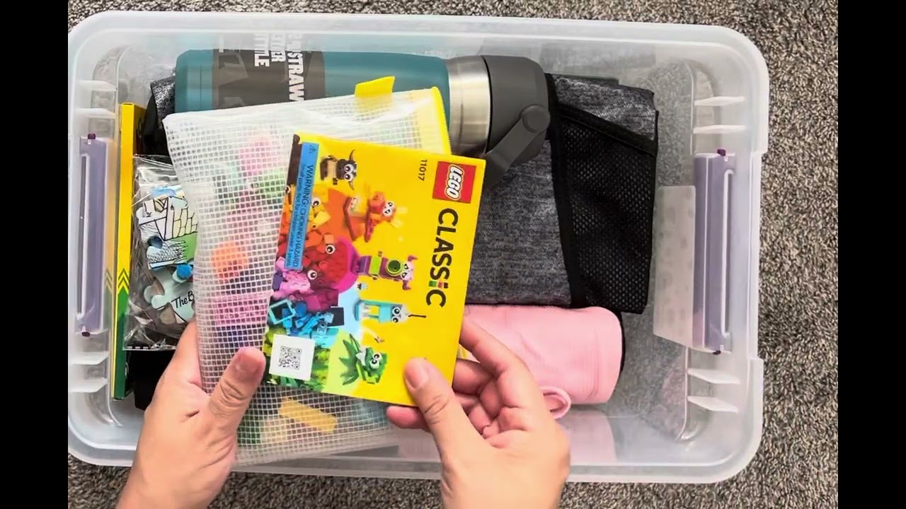 10-14 year old girl- Operation Christmas Shoebox