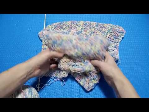 Как связать воздушный шарф спицами