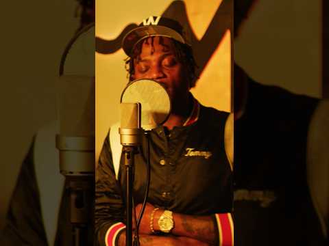 😮‍💨 Flipp Dinero “Leave Me Alone” Audiomack perfromnace still hits #audiomack #flippdinero #rap