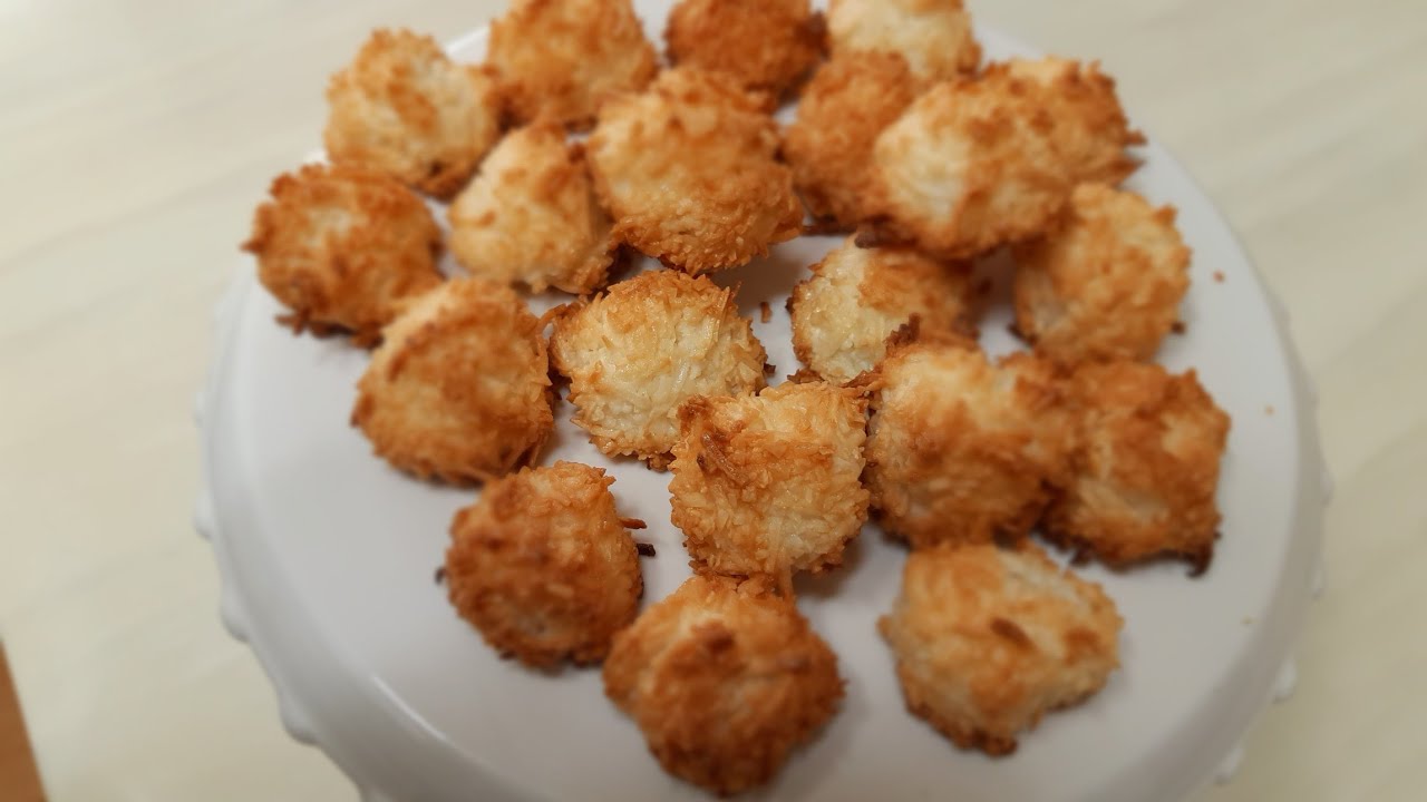 Eng sub ] How to make coconut rocher : 코코넛향 듬뿍 코코넛로쉐 만들기 #50 - YouTube