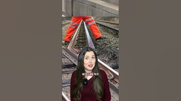 What is the third rail & how does it power trains? It has existed since 1903! #history #trains