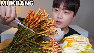 갓담근 파김치 뿌수기👊 계란후라이 10개 먹방 Green Onion Kimchi & Egg Fried ×10 ASMR MUKBANG REAL SOUND EATING SHOW