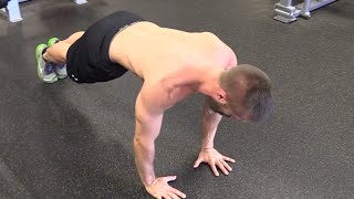 Sand-Pad exercise Push-up close for triceps