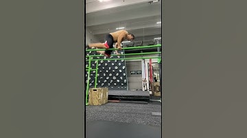 Parallel bar 360 spin training🔥😱 #streetworkout #360