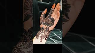 trending design 😍❤️‍🔥🌿 #elegant#explorepage#instagram#fyy#mehndi#hennaart#hennalove#design