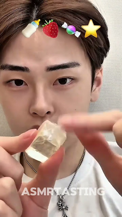 Emoji eating asmr #mukbang #food #asmrfood
