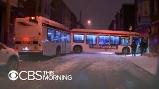 Heavy snow and ice wreak havoc from Northwest to Midwest