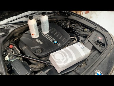 Замена воздушного фильтра и проверка уровня антифриза в дизеле BMW N57.
