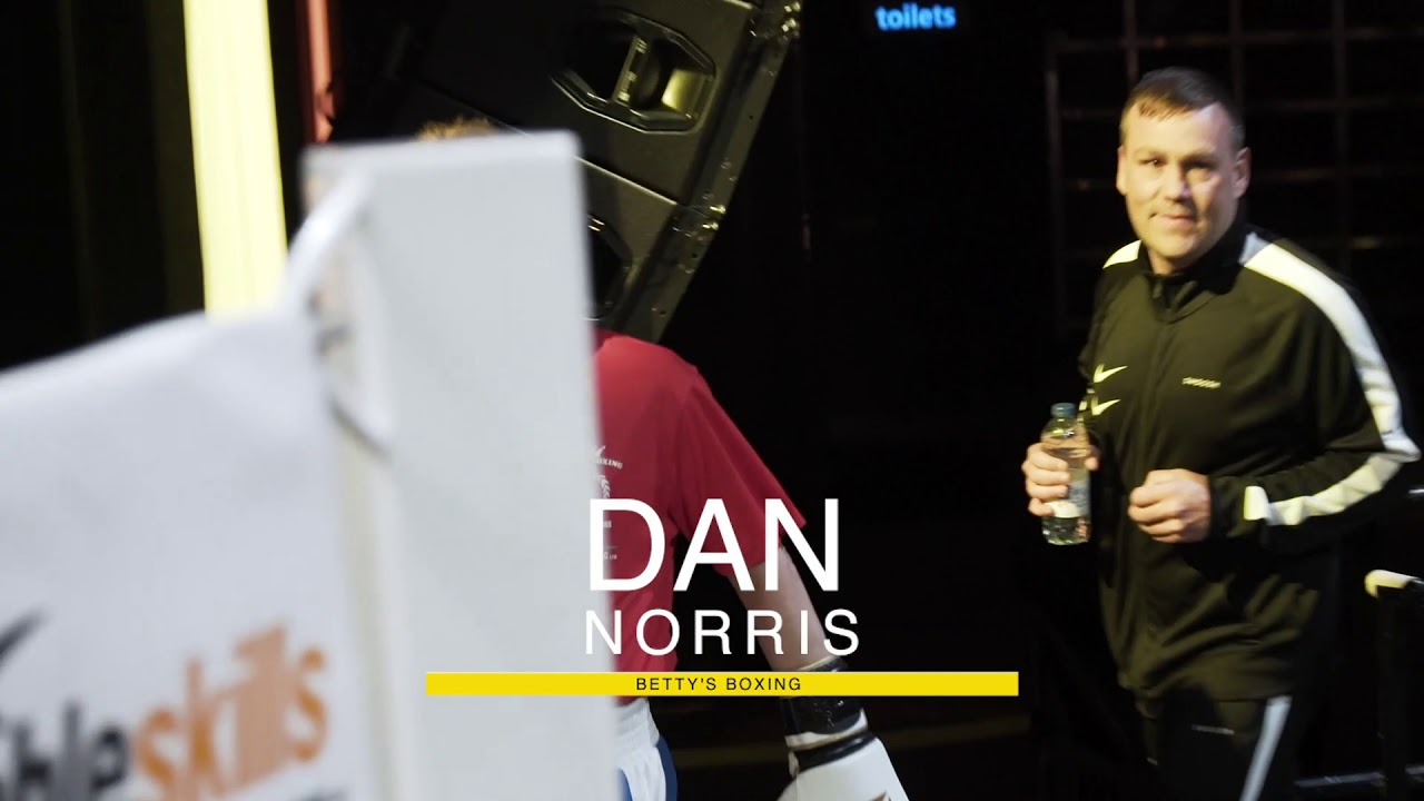 02   Josh Corbett vs Dan Norris