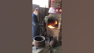 Every pot is the painstaking work of the craftsman#Strike iron#Iron pot#Hammer pattern#Craftsman