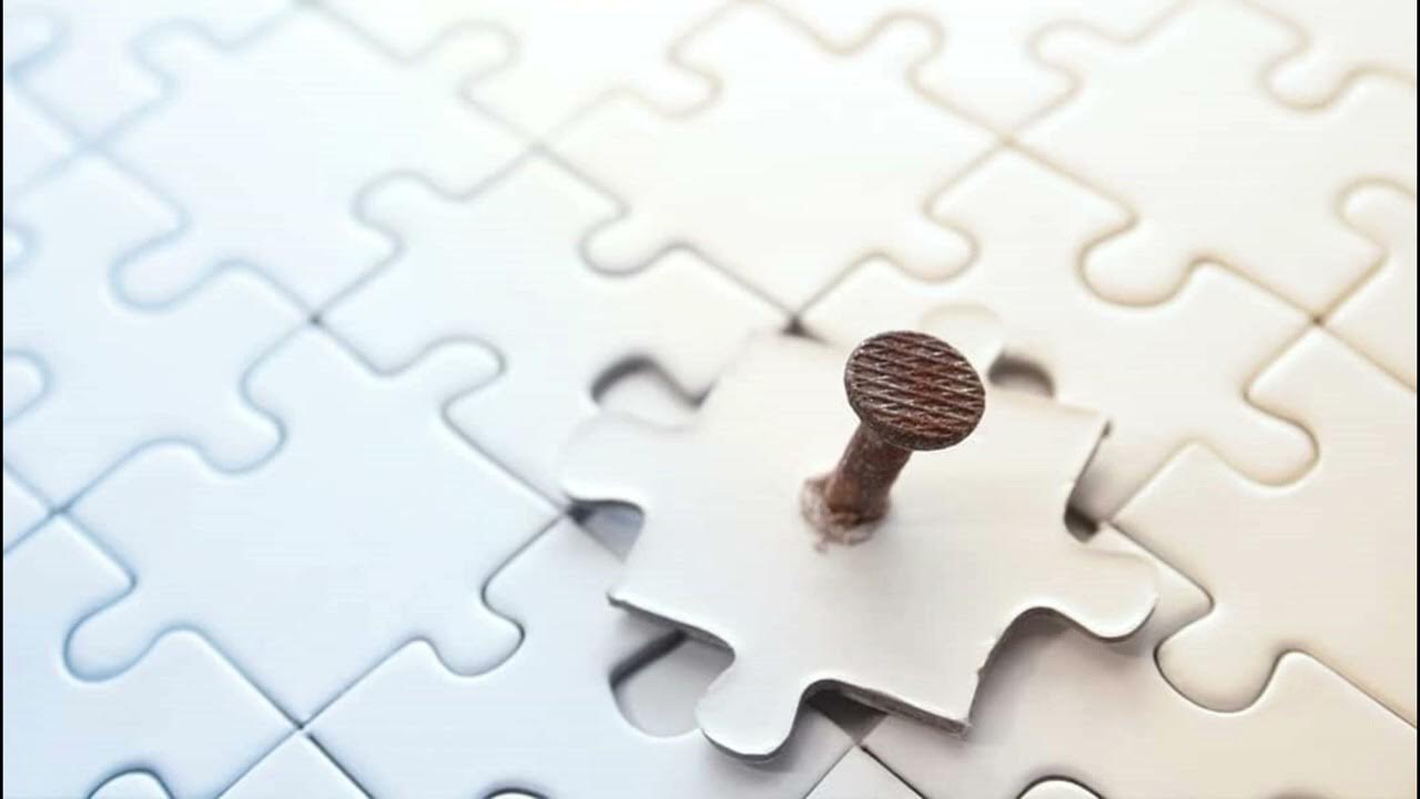 [SOLVED] ("Puzzle Pieces") - https://www.youtube.com/watch?v=mpE8hmHf0Ng&pp=0gcJCR0AztywvtLA

Source: https://www.watzatsong.com/en/name-that-tune/398084.html