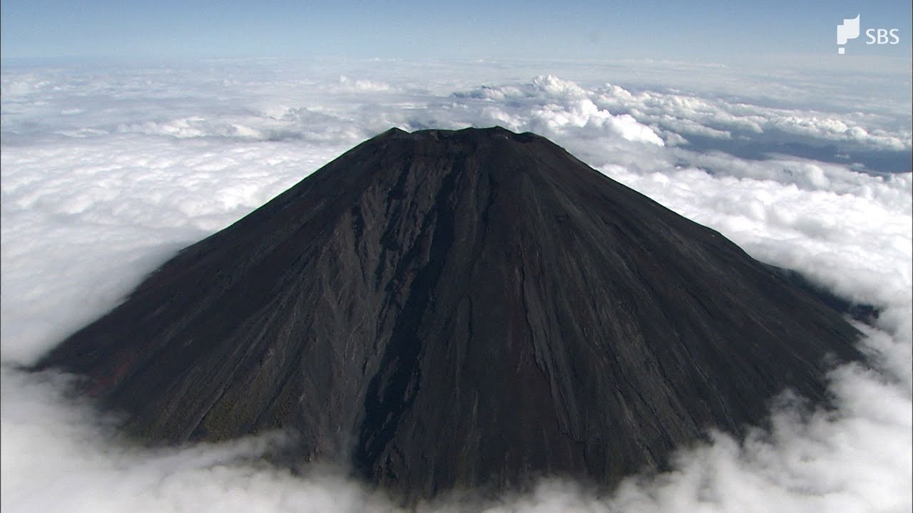 雪 の ない 富士山