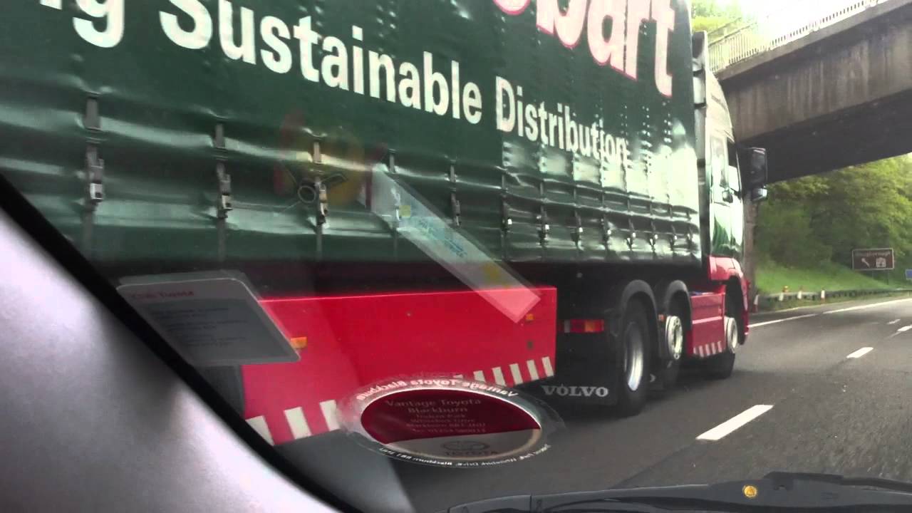 Eddie Stobart Volvo, Joanne Sophia H4710, M6, 2/5/14