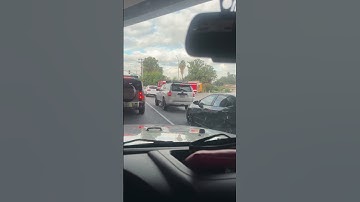 Riverside City Fire reserve engine 3 #code3/lots of HORN!#riverside #fireapparatus #responding