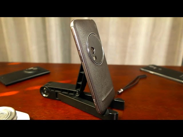 ASUS ZenFone Zoom unboxing and first impressions | Pocketnow - YouTube ASUS ZenFone Zoom unboxing and first impressions | Pocketnow - YouTube