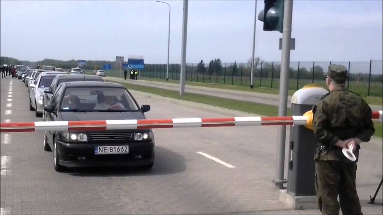 Protest mrówek wożących paliwo na przejściu Grzechotki