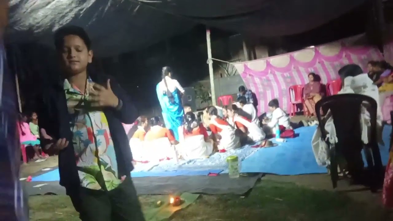 কীৰ্তনৰ নামৰ কিছু মূহুৰ্ত 