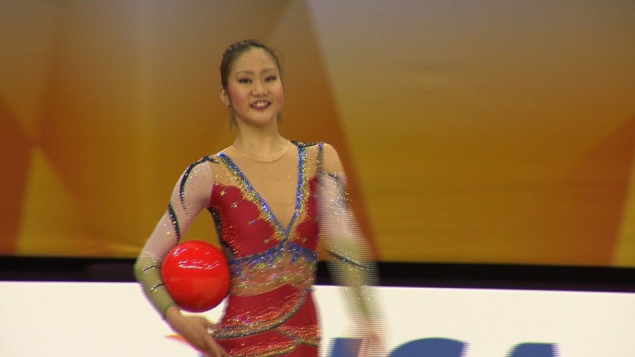 新体操 山口留奈 12年世界選手権 ボール Youtube 新体操 山口留奈 12年世界選手権 ボール Youtube