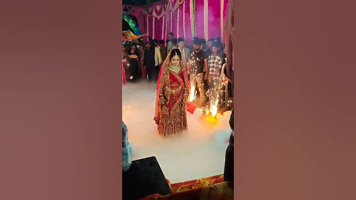 ❤️ Fantastic bride entry|| cloud entry|| fog entry|| # wedding # entry 💗💗💗🎉