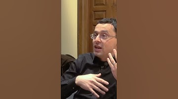 A Low Entropy Early Universe